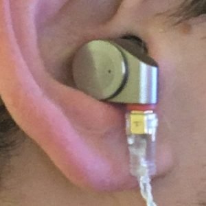 common default way of wearing earbuds