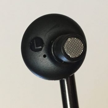 earbuds like the 1m301 that have shallow nozzles are prone to bad fit