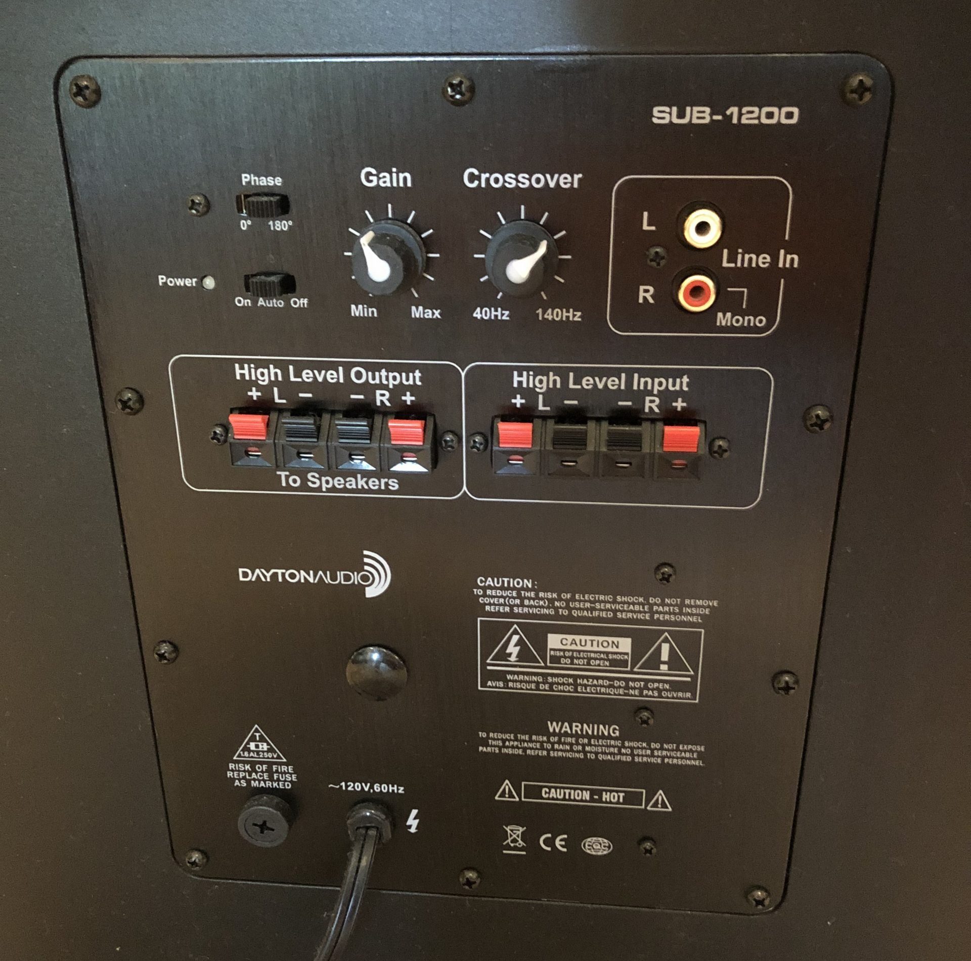 Dayton Audio Sub-1200 back control panel