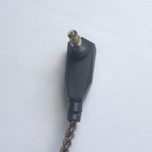 kz zsn pro cable plug and support front