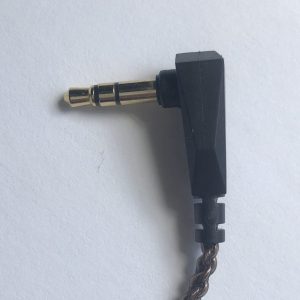 kz zsn pro cable plug and support side