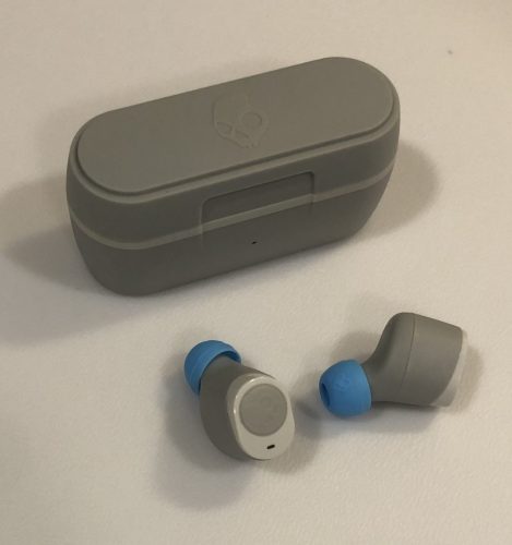 Skullcandy Jib True 2 case and wireless earbuds