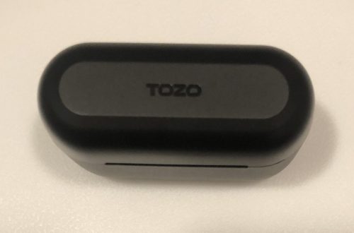 TOZO NC2 charging and carrying case top