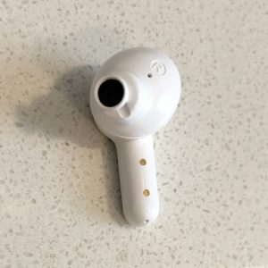QCY T13 earbud front