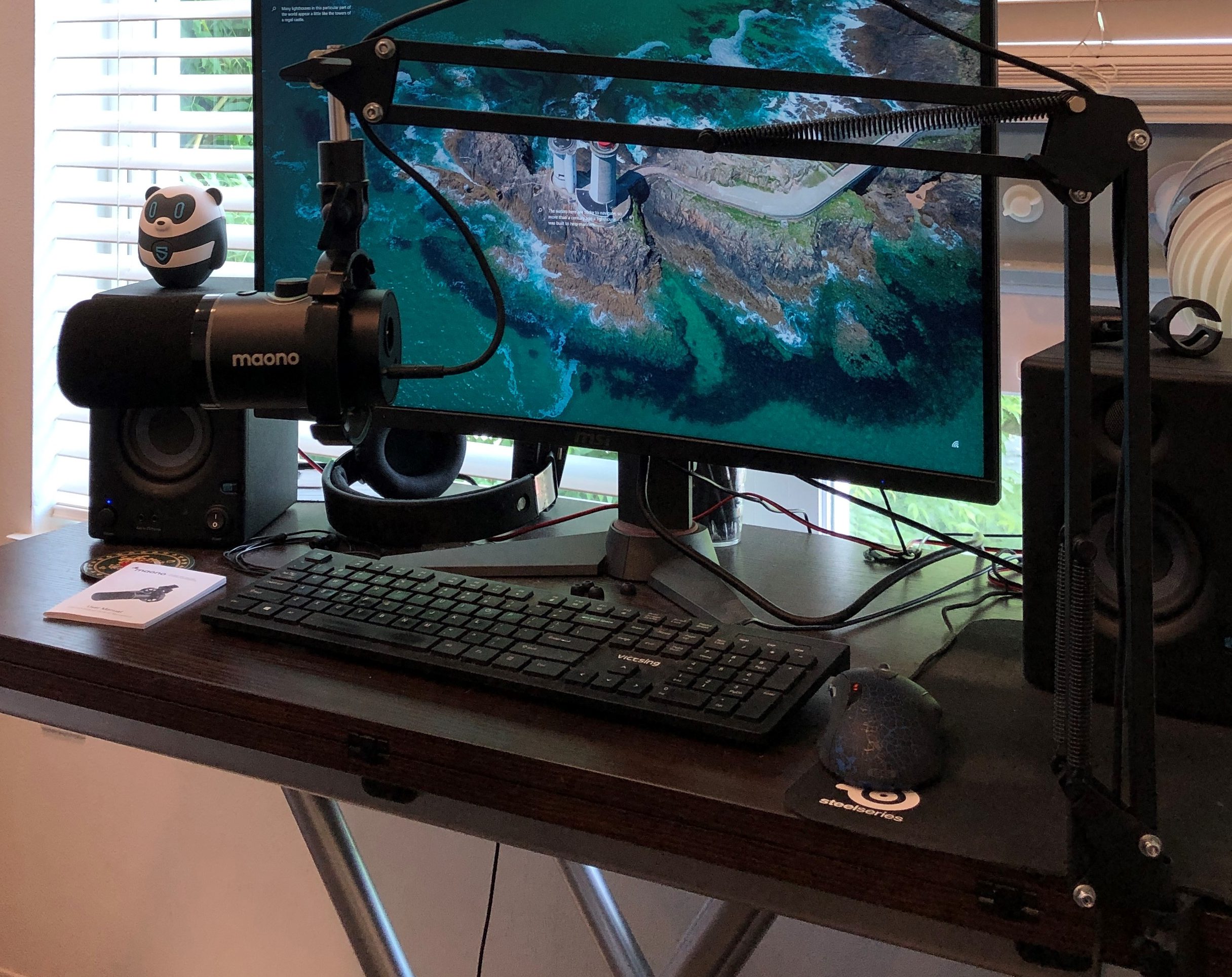MAONO PD200X microphone and boom arm set up on desk