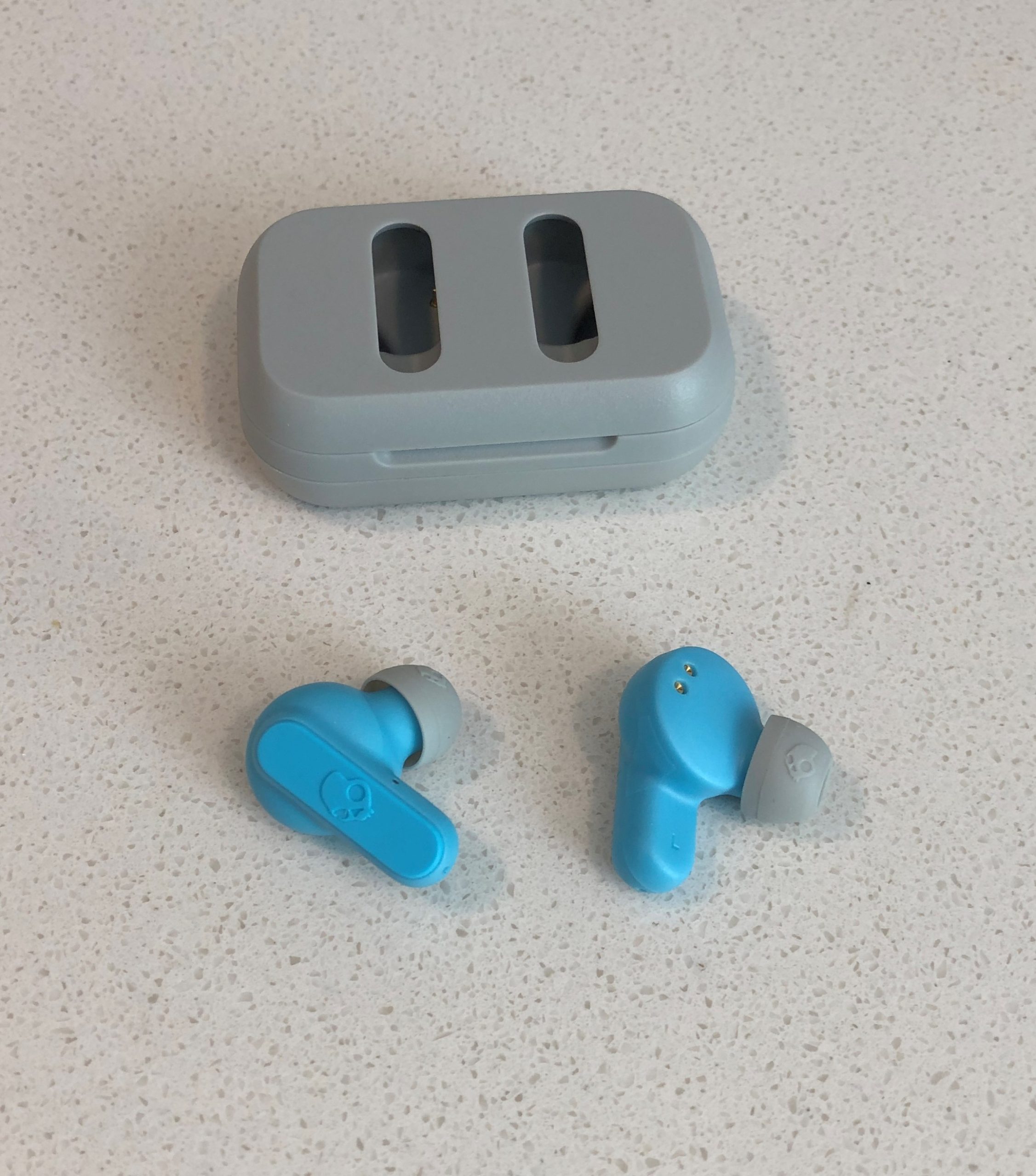 Skullcandy Dime 2 charging case and wireless earbuds