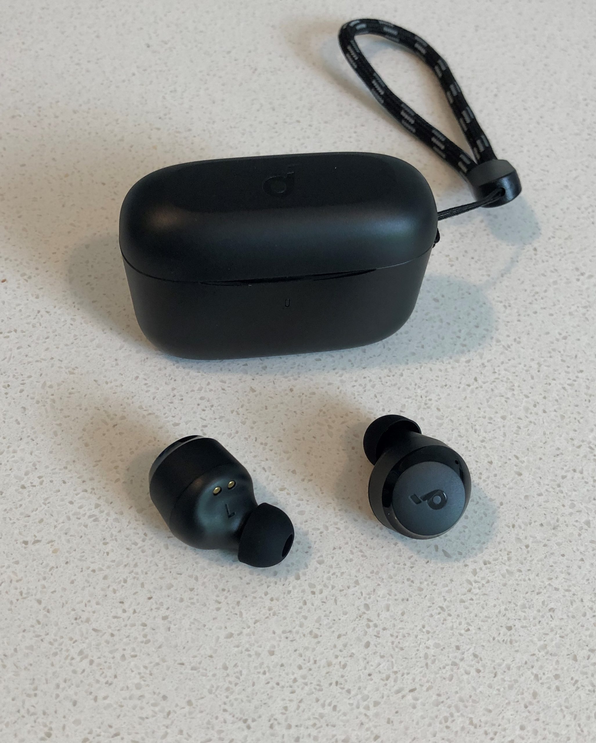 Soundcore A20i case and wireless earbuds
