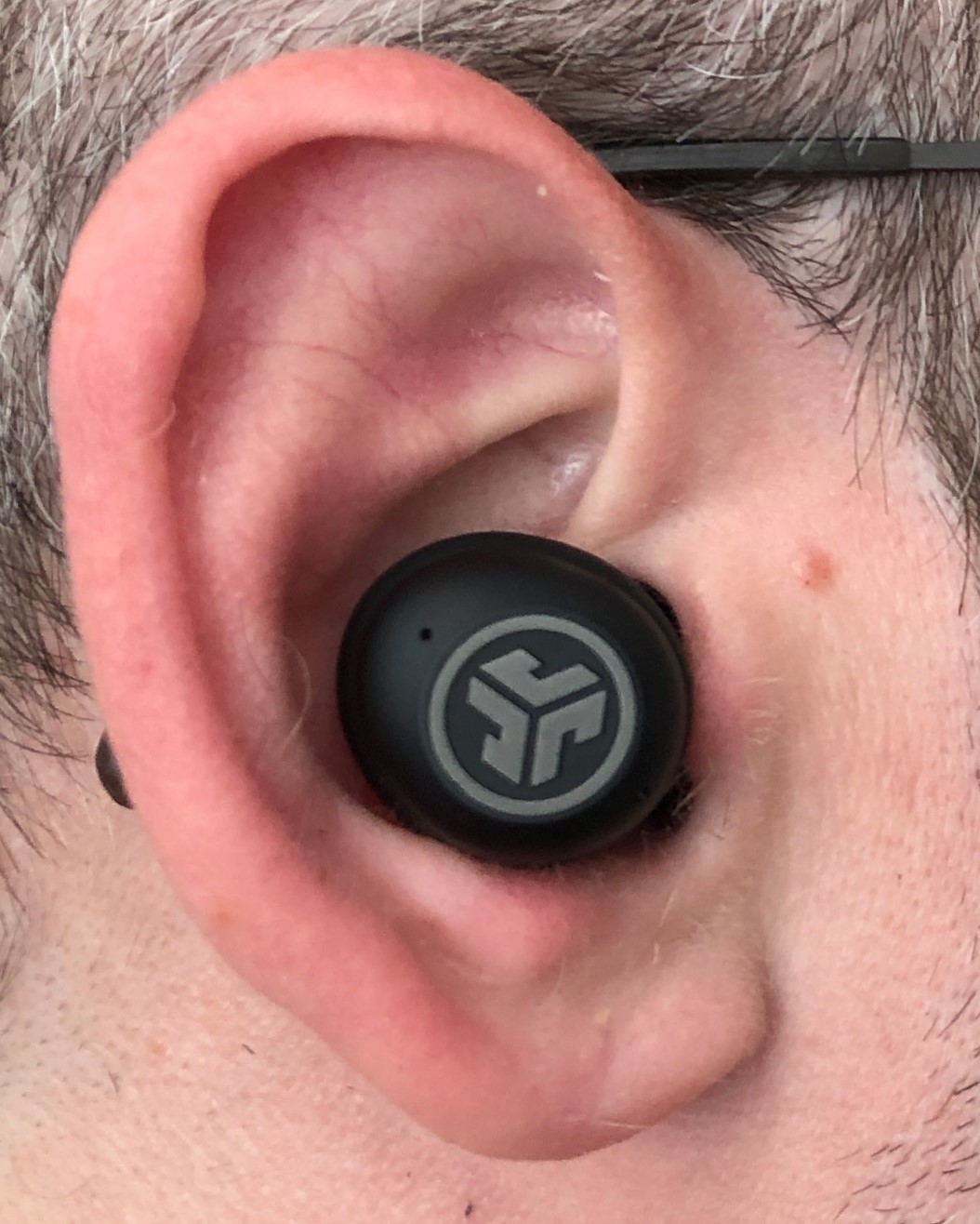 JLab JBuds Air Pro in ear fit