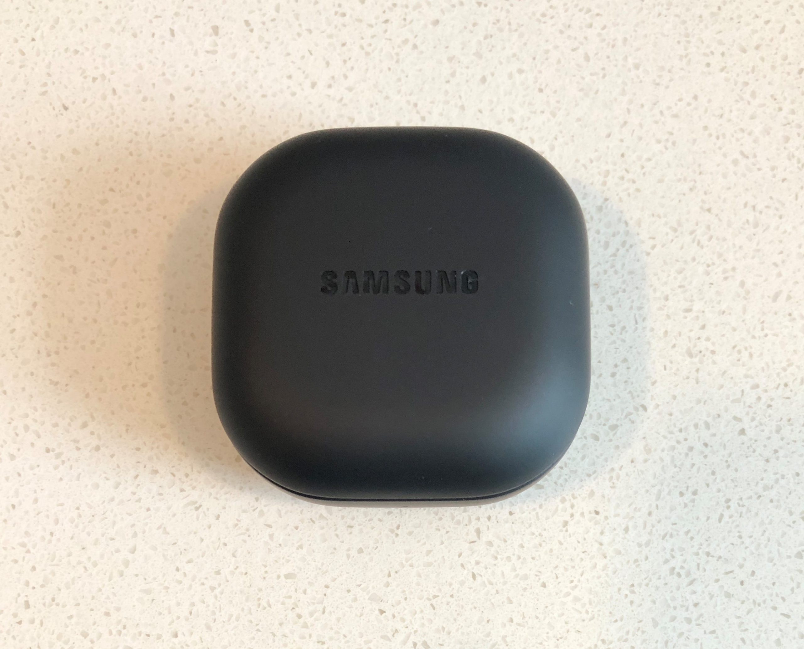 Samsung Galaxy Buds2 Pro charging and carrying case top