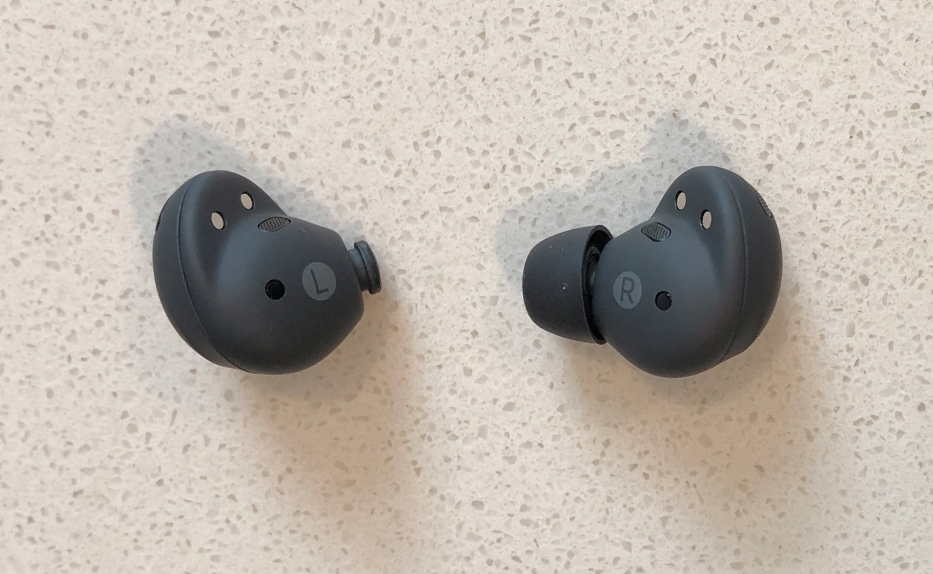 Samsung Galaxy Buds2 Pro earbud tip and nozzle