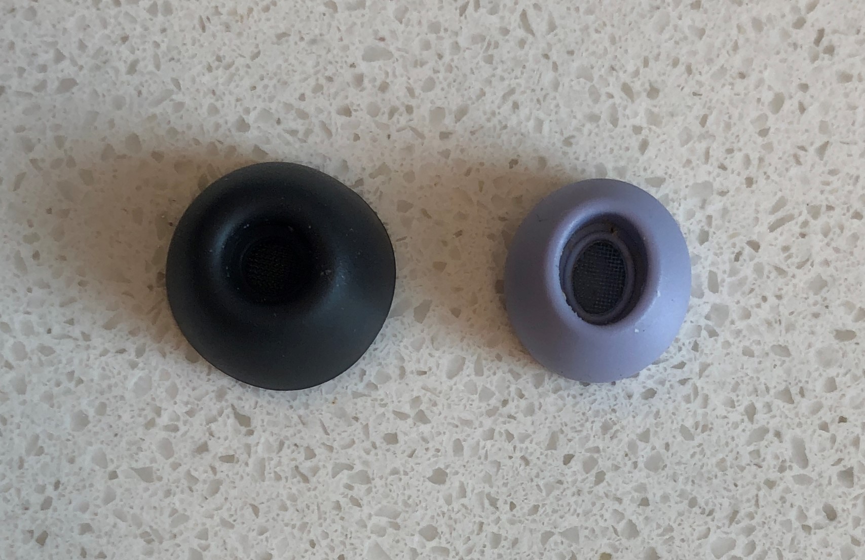 Samsung Galaxy Buds2 Pro vs Buds Pro earbud tips top view